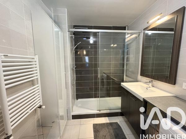 Appartement à vendre 3 pièces 64 m² Ivry-sur-Seine