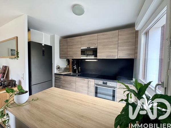 Appartement à vendre 3 pièces 64 m² Ivry-sur-Seine