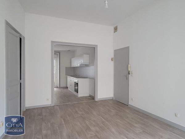 Location appartement Saint-Brieuc (22000) 2 pièces 51.96m²