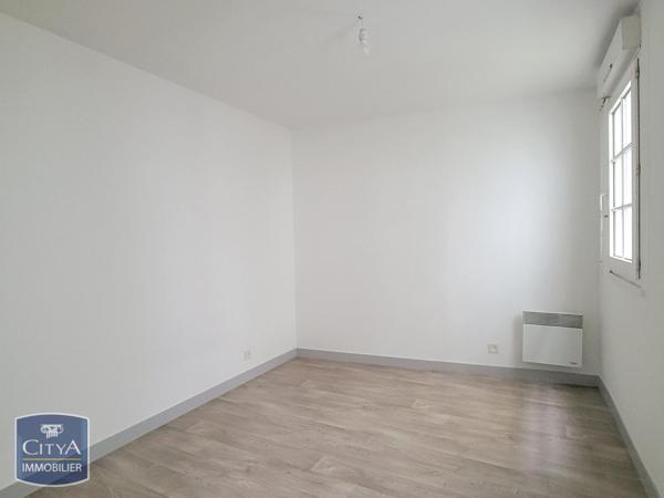 Location appartement Saint-Brieuc (22000) 2 pièces 51.96m²