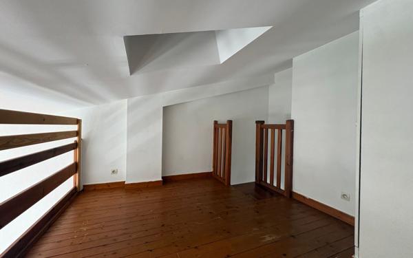 Appartement à louer    1 pièce •  La Rochelle