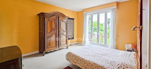 Maison à vendre 9 pièces PAU (64) Rare– Entre Trespoey et Allées de Morlaàs – 260 m² et 1300M2 de terrain!