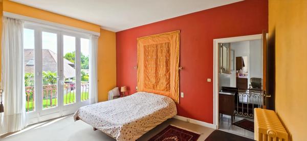 Maison à vendre 9 pièces PAU (64) Rare– Entre Trespoey et Allées de Morlaàs – 260 m² et 1300M2 de terrain!