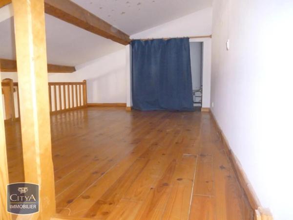 Appartement à louer 1 pièce 45m² Clermont-l'Hérault (34800)