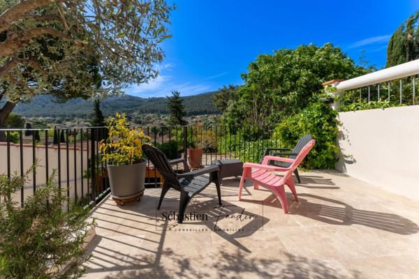 Maison à vendre à LA PENNE-SUR-HUVEAUNE (13) - Vue panoramique - Grand calme - Rénovations récentes - Cuisine d'été