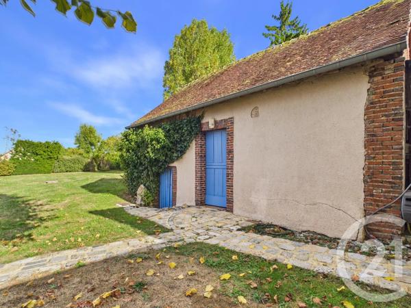 Maison à vendre  8 pièces - 212,88 m 2   CHARTRES  - 28