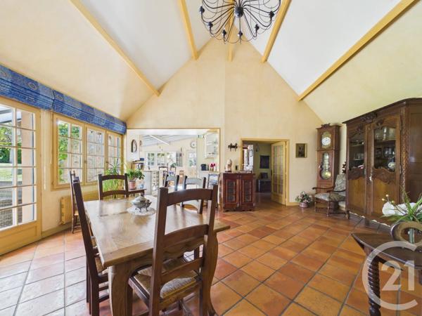 Maison à vendre  8 pièces - 212,88 m 2   CHARTRES  - 28