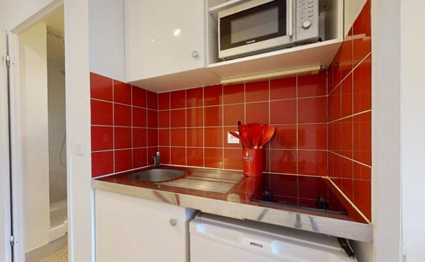 INVESTISSEMENT LOCATIF  ST OUEN SUR SEINE  Résidence Étudiante Studéa Saint Ouen 2 - 5,60 % de rentabilité