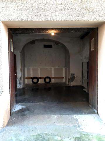Un immeuble 132m2 3appartements 2 garages