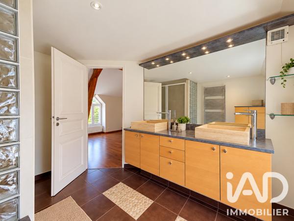 Maison à vendre 6 pièces 177 m² Briis-sous-Forges