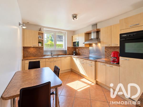 Maison à vendre 6 pièces 177 m² Briis-sous-Forges