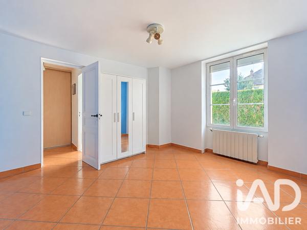 Maison à vendre 6 pièces 177 m² Briis-sous-Forges