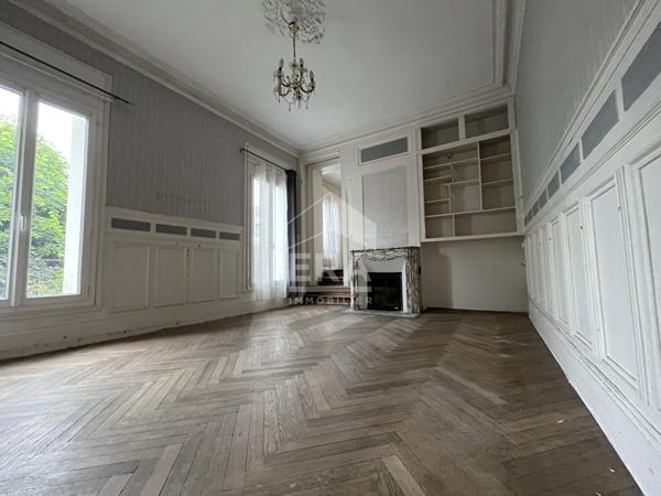 Maison Elbeuf 7 pièce(s) 172 m2