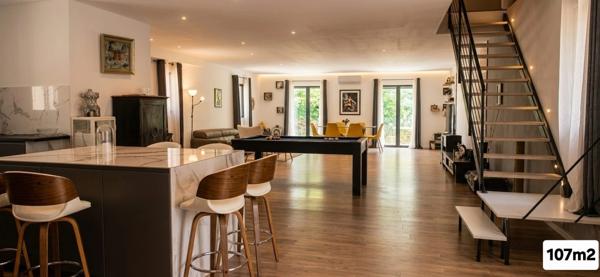 Maison à vendre 5 pièces SALON DE PROVENCE (13)209M² avec extérieurs et garage