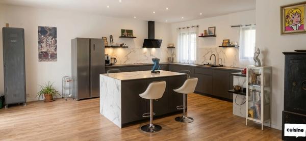 Maison à vendre 5 pièces SALON DE PROVENCE (13)209M² avec extérieurs et garage