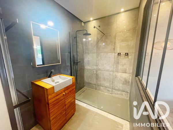 Maison à vendre 7 pièces 180 m² Montluçon