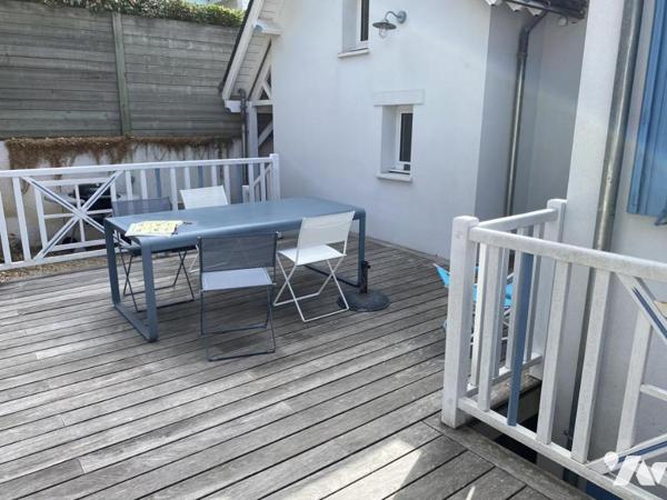 Situation privilégiée pour cette villa de caractère 