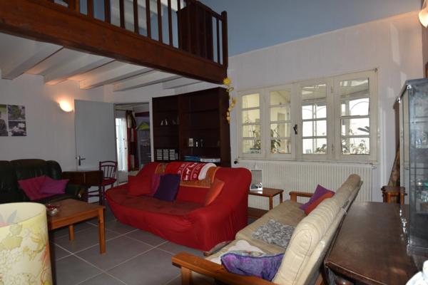 Charente-Maritime, 17, Ile d'Oléron, Maison à vendre 6 pièces, 100 m², terrain, LE CHATEAU D'OLERON (17)