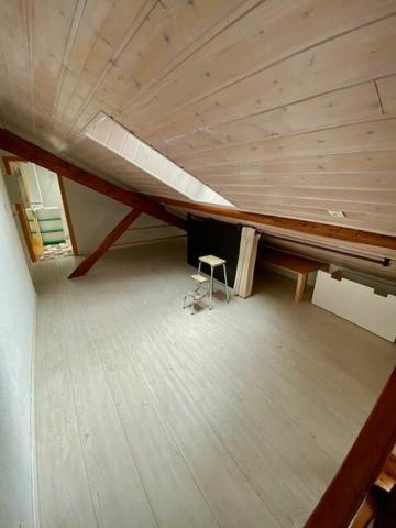 Appartement à louer    3 pièces • 76,65 m2 Gex