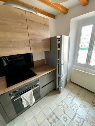 Appartement à louer    3 pièces • 76,65 m2 Gex