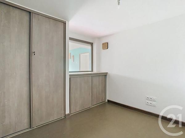 Maison à vendre  6 pièces - 107,74 m 2   TRELIVAN  - 22