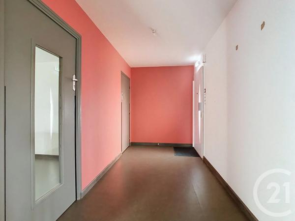 Maison à vendre  6 pièces - 107,74 m 2   TRELIVAN  - 22