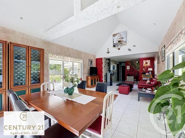 Maison à vendre  6 pièces - 142,57 m 2   PENESTIN  - 56