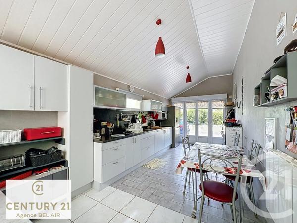 Maison à vendre  6 pièces - 142,57 m 2   PENESTIN  - 56