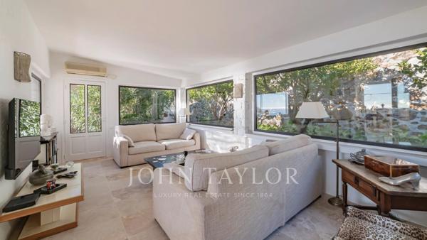 Golfe-Juan villa de charme avec vue mer