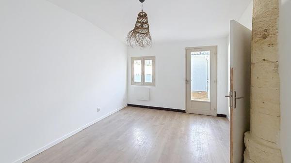 Appartement T4 avec terrasse