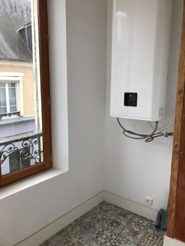 A louer - Studio situé en centre ville de LA FLECHE