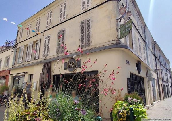 Immeuble rentable en centre ville / 200 m²