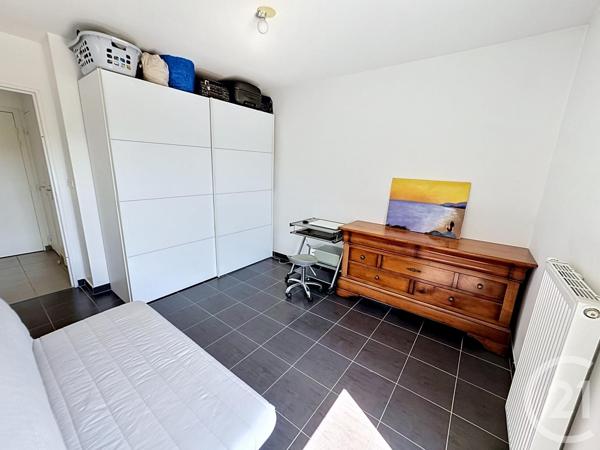 Appartement F3 à vendre  3 pièces - 68 m 2   LYON  - 69007