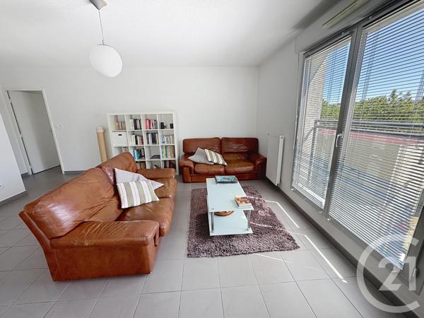 Appartement F3 à vendre  3 pièces - 68 m 2   LYON  - 69007