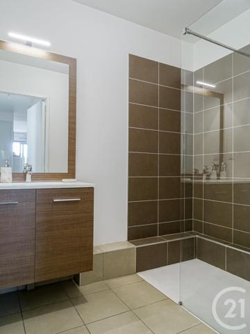 Appartement F5 à vendre  5 pièces - 100,25 m 2   LYON  - 69008
