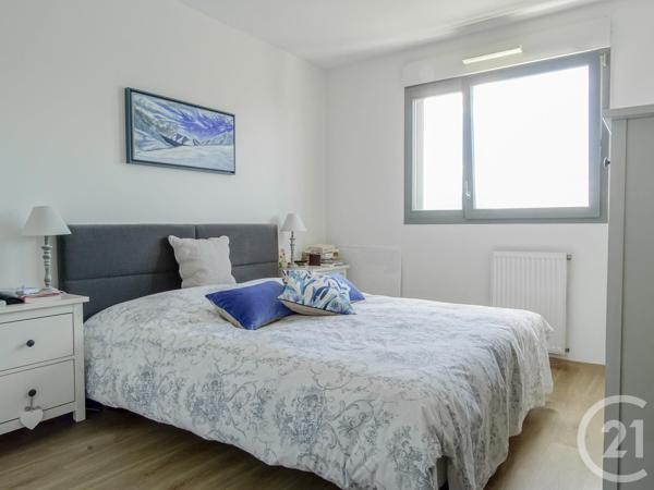 Appartement F5 à vendre  5 pièces - 100,25 m 2   LYON  - 69008