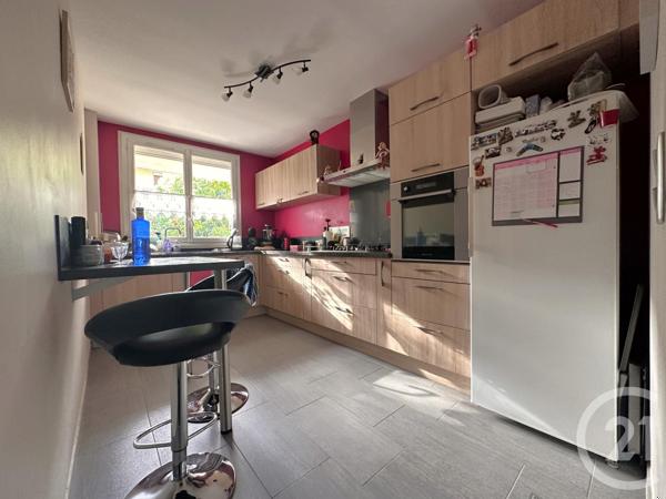 Appartement F4 à vendre  4 pièces - 83,60 m2 LIVRY GARGAN - 93