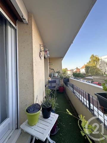 Appartement F4 à vendre  4 pièces - 83,60 m2 LIVRY GARGAN - 93