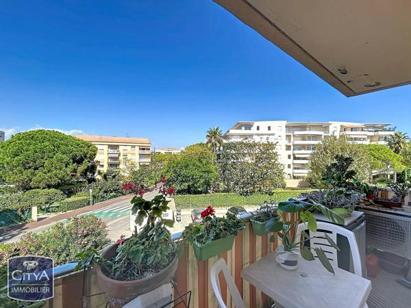 Appartement à vendre 1 pièce 27m² Fréjus (83600)