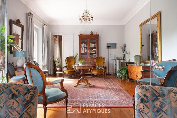 Beau plain-pied esprit 1930, gîte indépendant et parc de 3000 m² en centre-ville