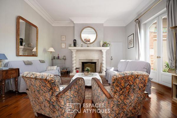 Beau plain-pied esprit 1930, gîte indépendant et parc de 3000 m² en centre-ville