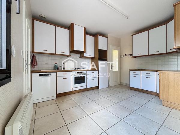 Maison de 169 m² habitables, 5 chambres, double garage