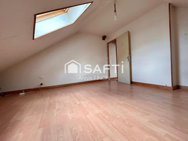 Maison de ville à rénover - T5 de 97m² - garage - jardin - cave