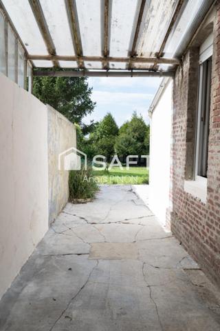 Maison de ville à rénover - T5 de 97m² - garage - jardin - cave