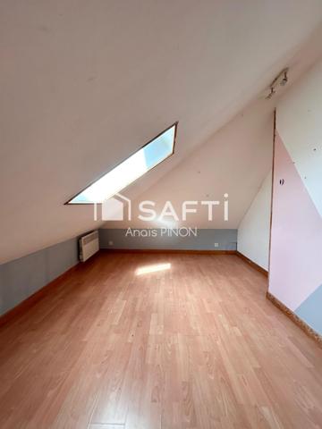 Maison de ville à rénover - T5 de 97m² - garage - jardin - cave