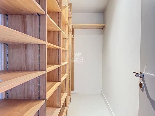 Appartement Duplex 3 pièces- PARIS 14ème Loyer 2 800 €/mois charges comprises **  - Référence  161280