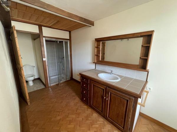 Maison à vendre à Lassay-les-Châteaux en Mayenne (53110), ref : 580