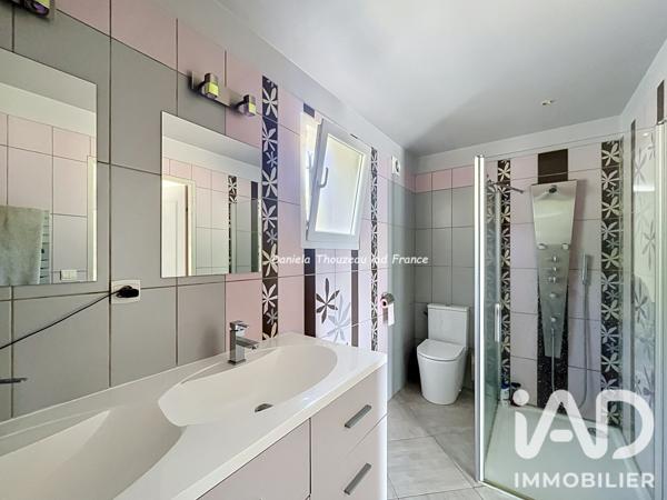 Maison à vendre 8 pièces 167 m² Collobrières