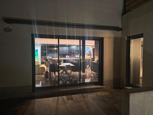 Maison  5 pièces  140 m2