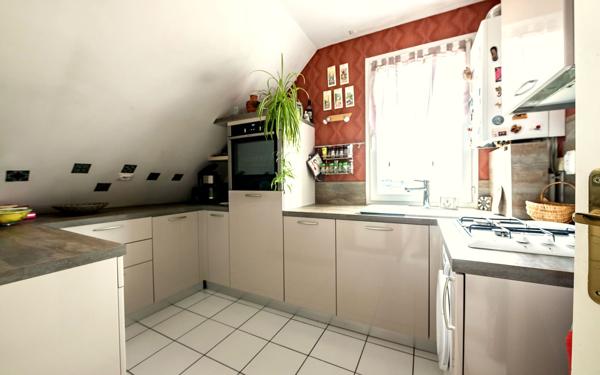 Appartement à vendre    2 pièces • 45,93 m2 Émerainville